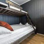 In-ski Out With Style And Scenic Views Apartment *